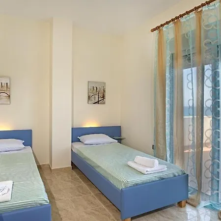 Villa Pearl - Front With Private Pool Apolakkia