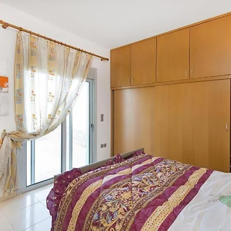 Pearl - Front With Private Pool