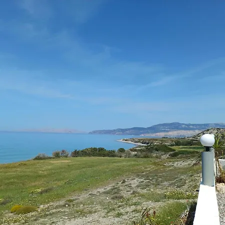 Pearl - Front With Private Pool * Apolakkia