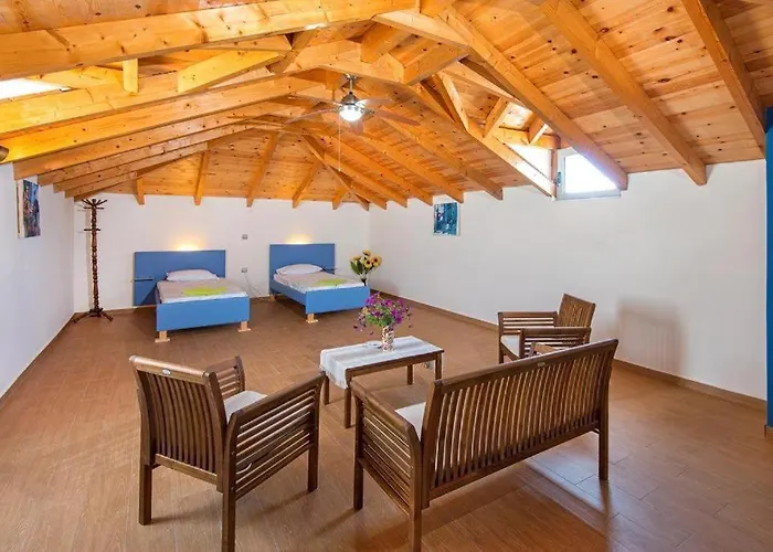 Vilă Pearl - Front With Private Pool Apolakkia