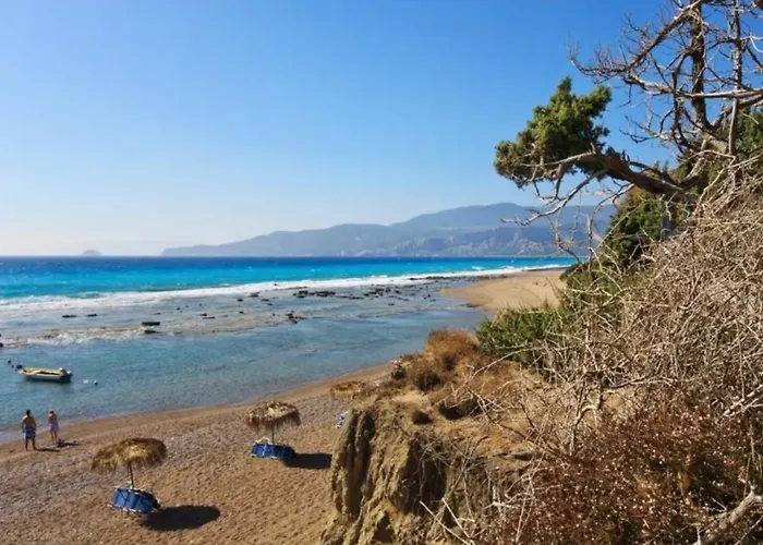 Pearl - Front With Private Pool Vilă Apolakkia